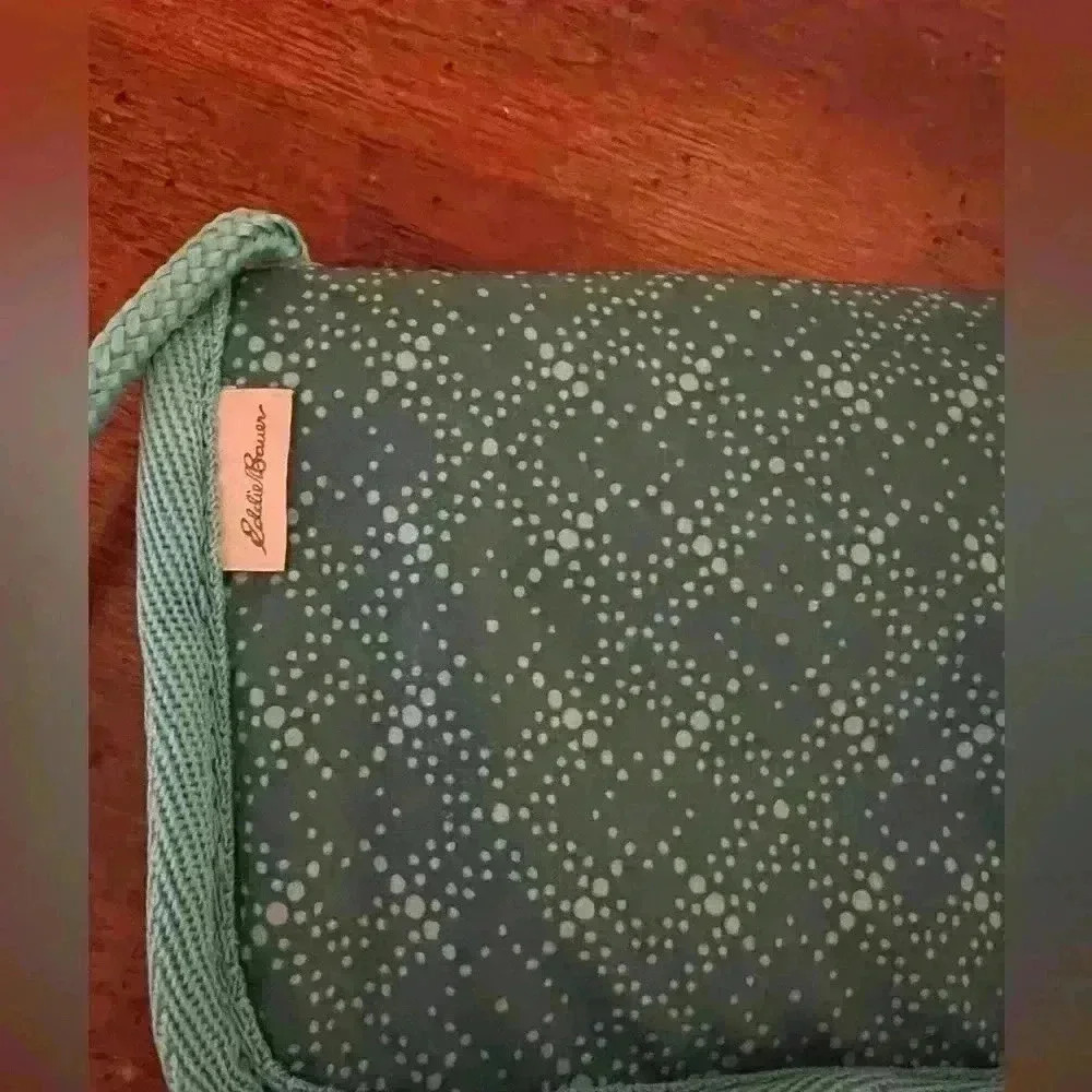 Eddie Bauer small travel crossbody teal color - Picture 12 of 12
